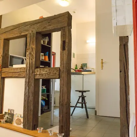 Charming Attic Duplex In The Heart Of Apartamento Estrasburgo